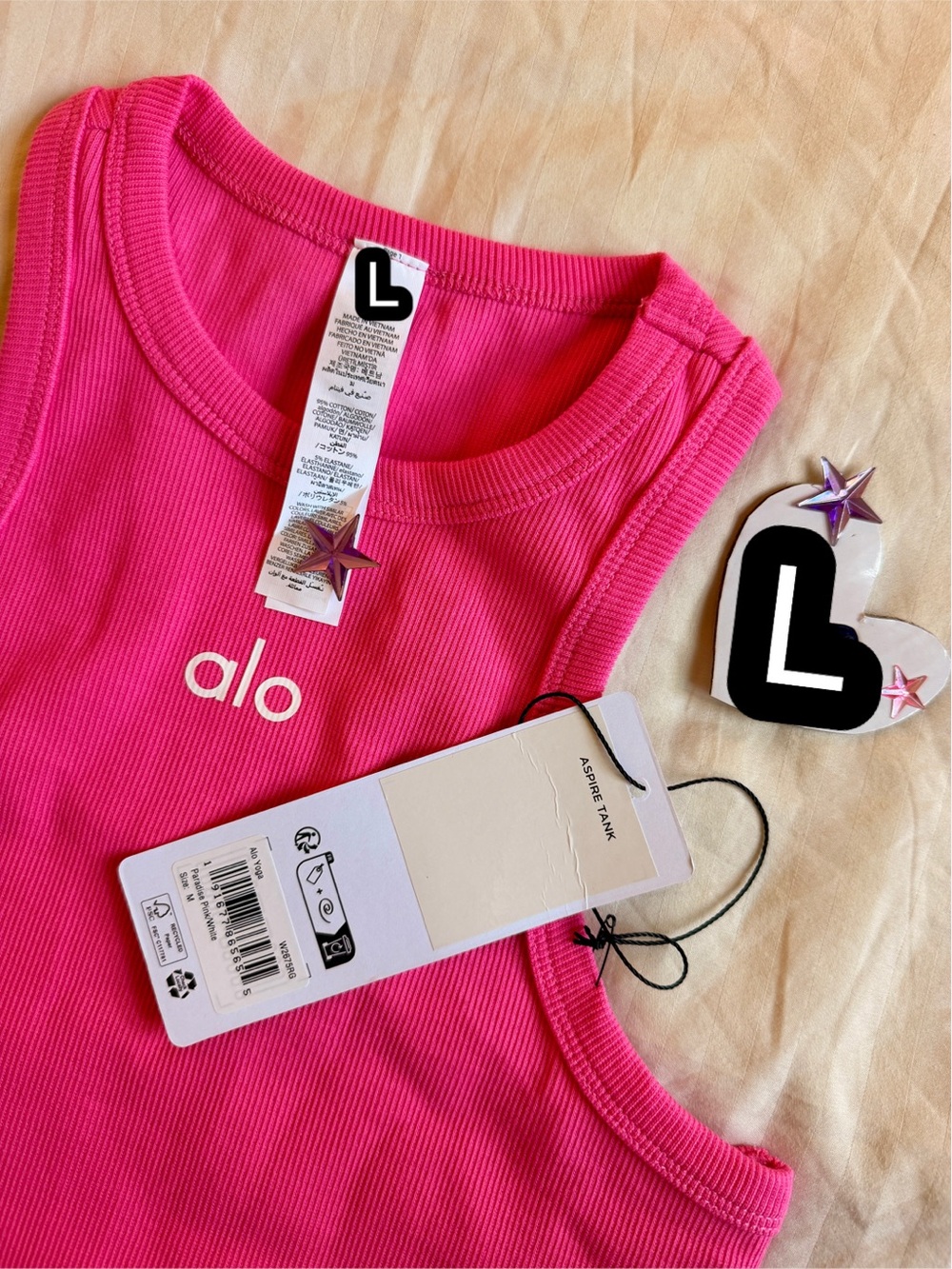 ALO Yoga Hot Pink Ribbed Crop Tank - Picture 2 of 3